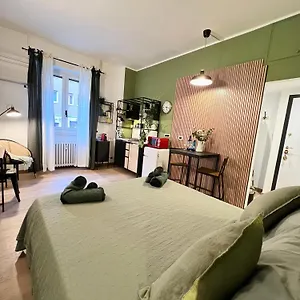 La Bella Charme 3 Km Away From Duomo/ Netflix & Wi-fi Included Appartamento Milano